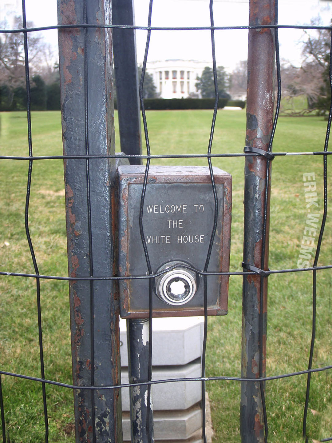 Photo by Erik Weems - Welcome to the White House